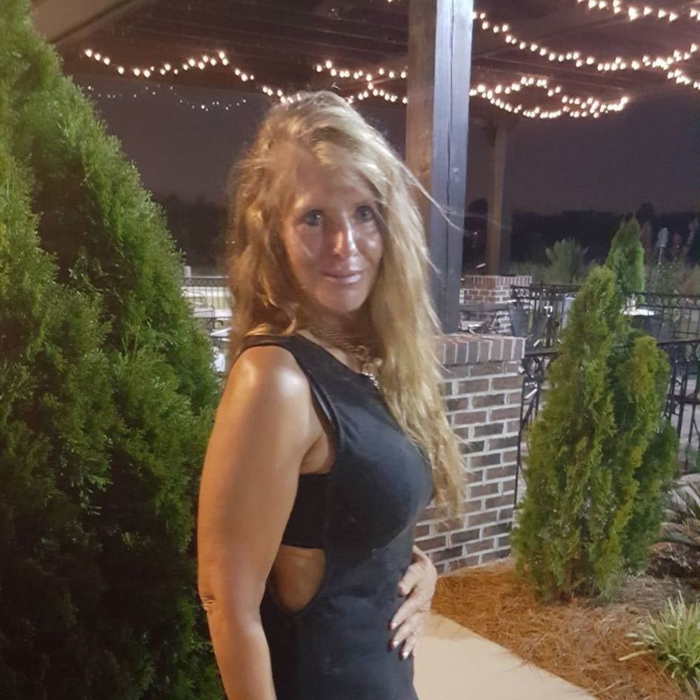 Meet your Posher, Sharon